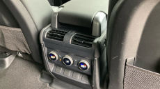 Land Rover Defender 3.0 D300 X-Dynamic SE 110 5dr Auto [7 Seat] Diesel Estate